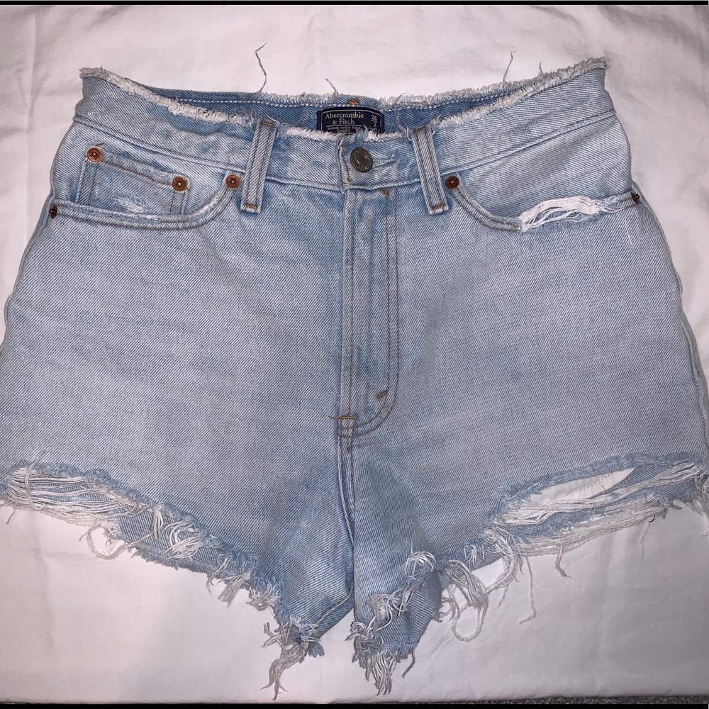 Abercrombie&Fitch Annie High Rise Jean Shorts